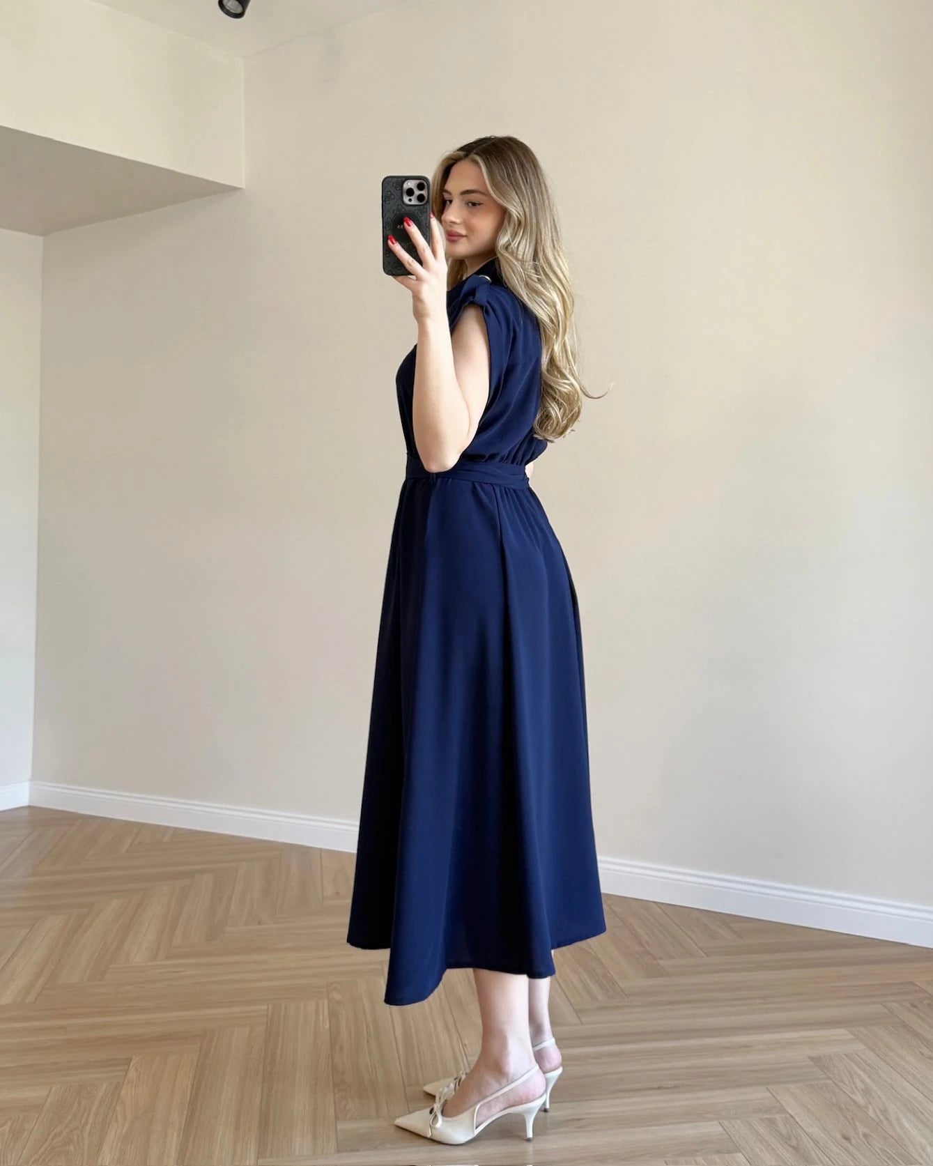 Apolet Detaylı Kemerli Elbise - Lacivert